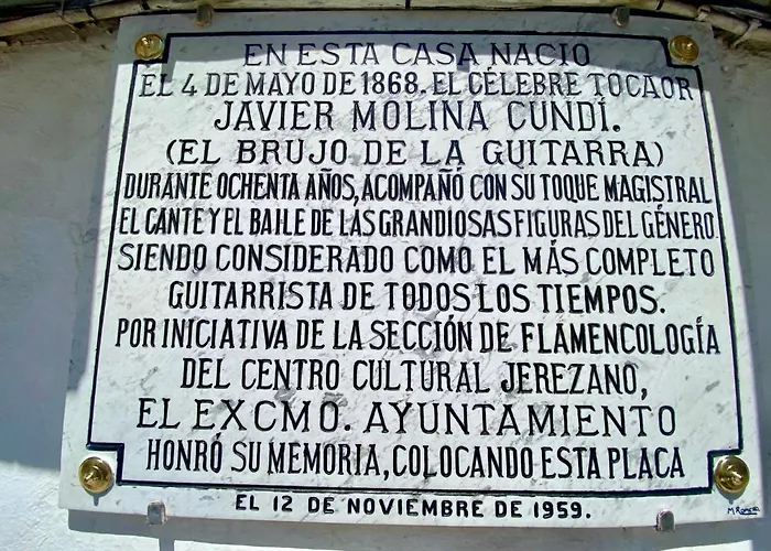 Апартаменты La Casa Del Brujo De La Guitarra